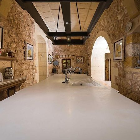 Zebbug Ta' Kullarina Farmhouse With Private Pool In Island Of Gozo别墅 外观 照片